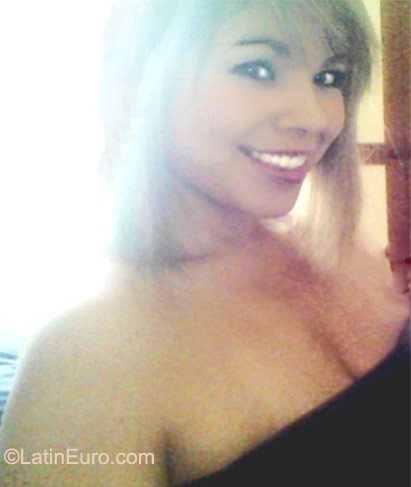 Date this charming Colombia girl Laura catalina from Bogota CO8627
