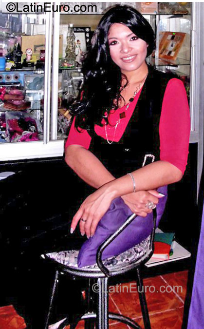 Date this fun Mexico girl Laura from Ensenada MX517