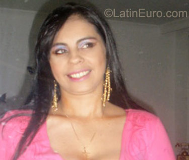 Date this young Colombia girl Nancy from Medellin CO8761