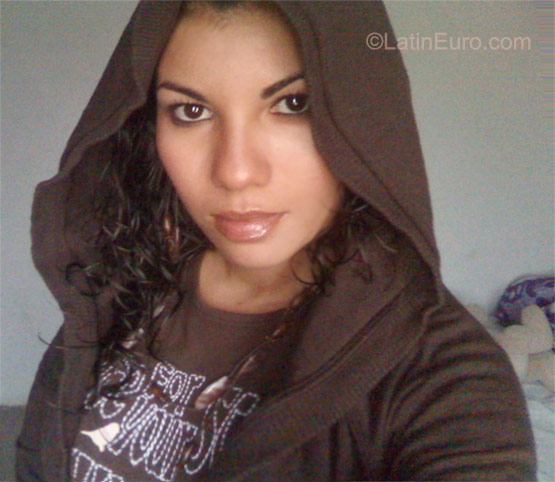 Date this nice looking Guatemala girl Karen from Guatemala City GT35