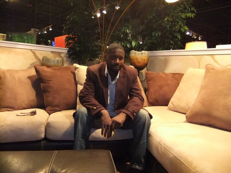 Date this happy United States man Vincent from Atlanta US11927