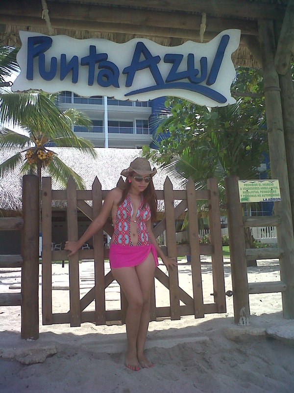 Date this passionate Colombia girl Nissy from Monteria CO8870