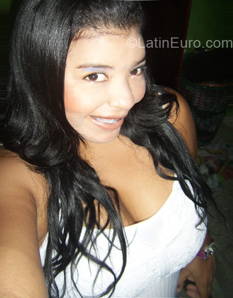 Date this lovely Colombia girl Marisol from Barranquilla CO8899