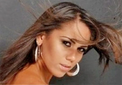 Date this happy Ireland girl Marizangela from Galway IE48