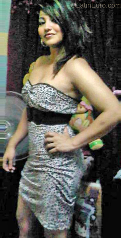 Date this athletic Honduras girl Jami from San Pedro Sula HN523