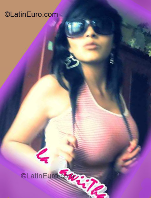 Date this sultry Colombia girl Angie from Bogota CO8979