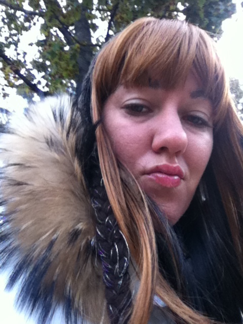 Date this hot United States girl Karmadusa from Milwaukee US12039