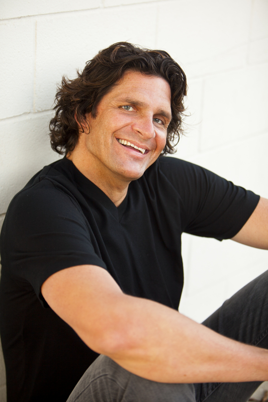 Date this tall United States man A from San Diego US12045