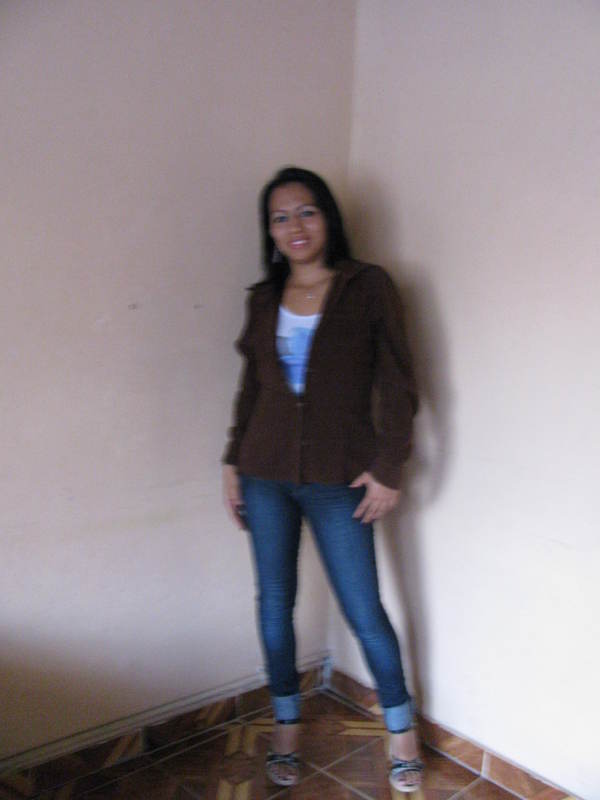 Date this tall Colombia girl Diana from La Vega CO9028