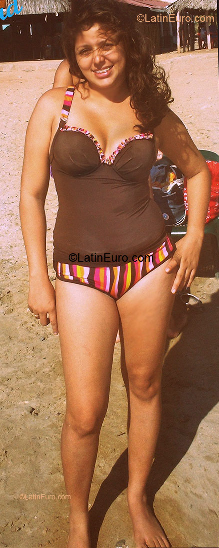 Date this lovely Colombia girl Johanna from Barranquilla CO9063