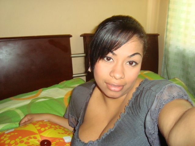 Date this athletic Colombia girl Karari24 from Cali CO9069