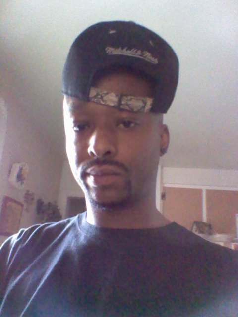 Date this nice looking United States man FlawlessLOVER from Ann Arbor US12075