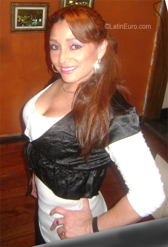 Date this lovely Colombia girl Liliana from Manizales CO9083