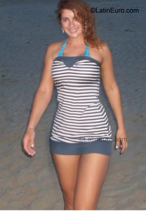 Date this beautiful Brazil girl Lucianagata from Sao Paulo BR6284