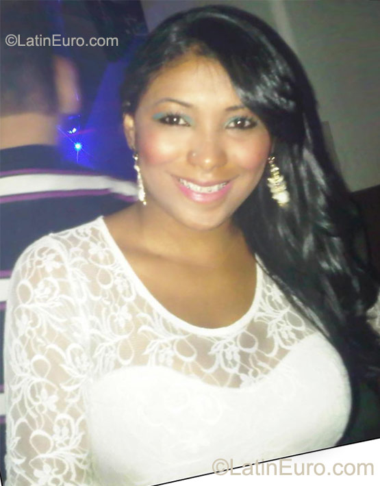 Date this beautiful Brazil girl Thatiane from Rio de Janeiro BR6289