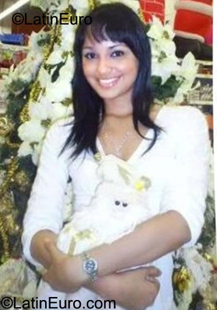 Date this passionate Colombia girl Paola from Aguachica CO9418