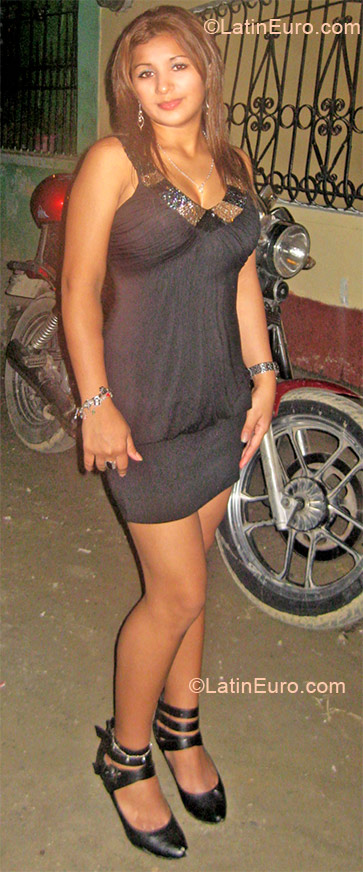 Date this voluptuous Honduras girl Yolanda from San Pedro Sula HN575