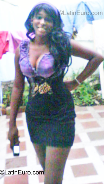 Date this exotic Colombia girl Dayana from Bogota CO9262