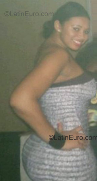 Date this passionate Colombia girl Linda from Quibdo CO9286