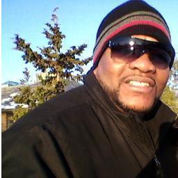 Date this young United States man Donhue from Queens US12265