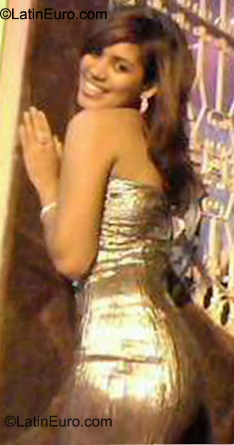 Date this lovely Nicaragua girl Jennifer from Leon NI94