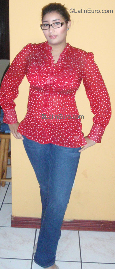 Date this tall Costa Rica girl Olga Maria from San Jose CR180