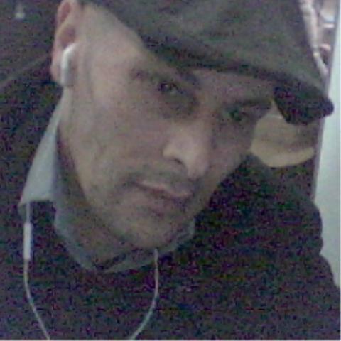 Date this lovely France man JUBA from Paris FR155