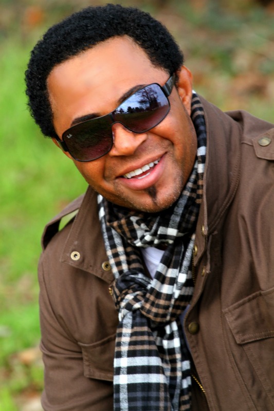 Date this athletic United States man Love from Sacramento US12369