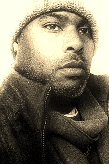 Date this foxy United States man Dbrooks03 from Cincinnati US12390