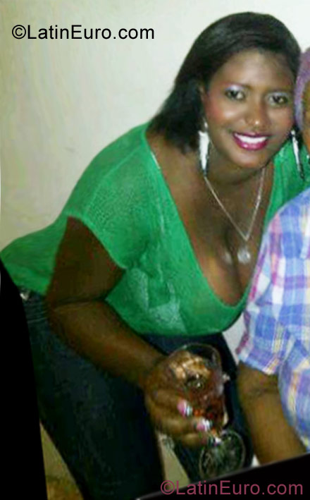 Date this tall Colombia girl Yaraisa from La Vega CO9564