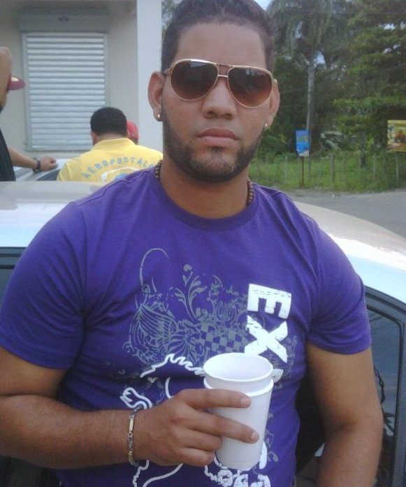 Date this athletic Dominican Republic man Anthonym02 from La Vega DO10555