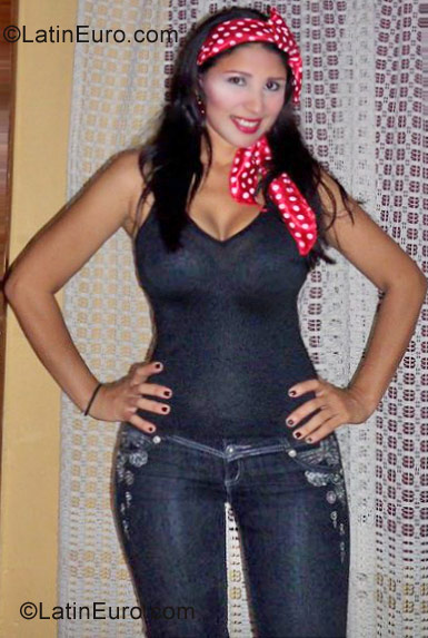Date this fun Colombia girl Sandra from Barranquilla CO9601