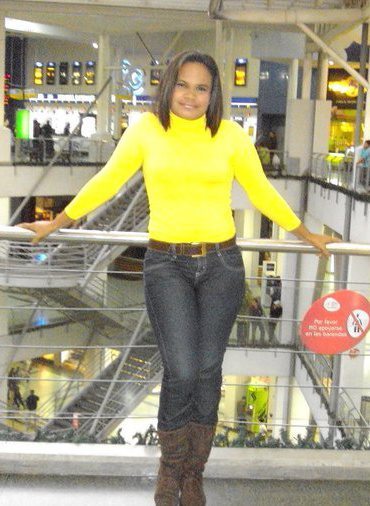 Date this georgeous Colombia girl Cindy from Barrnquilla CO9689