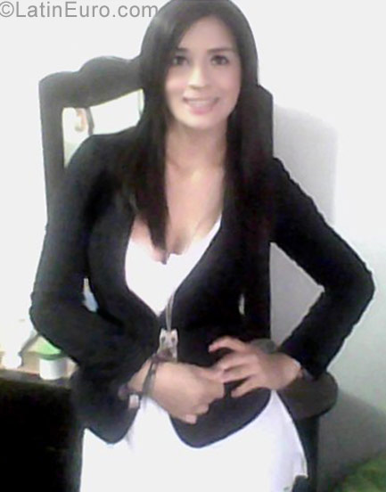 Date this passionate Colombia girl Vanessa1990 from Bogota CO9711