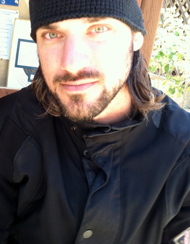 Date this voluptuous United States man Windsong from Ozark mtns US12591