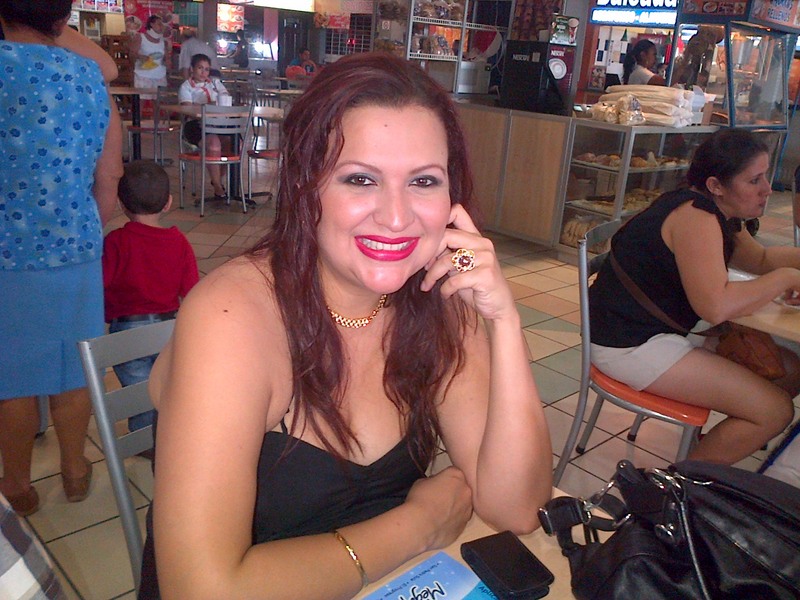 Date this attractive Haiti girl Sara1980 from haiti HN640