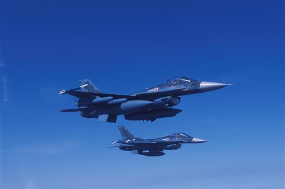 Date this voluptuous United Kingdom man Mrlove from Leicester GB626