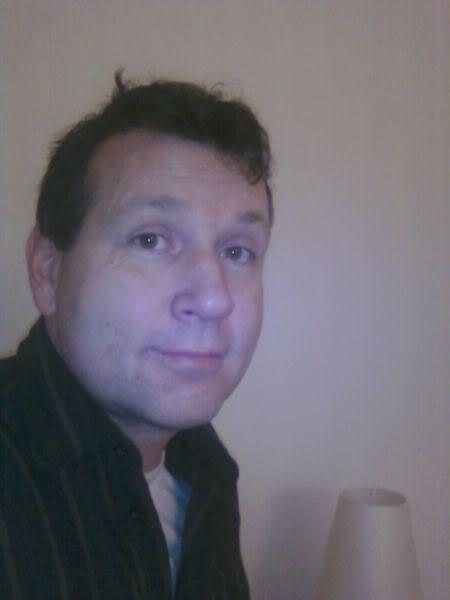 Date this athletic England man Pete042 from Fulham EN48