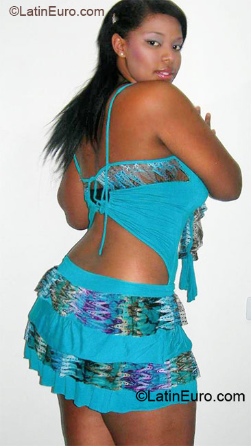 Date this exotic Colombia girl Kati from Cali CO18316