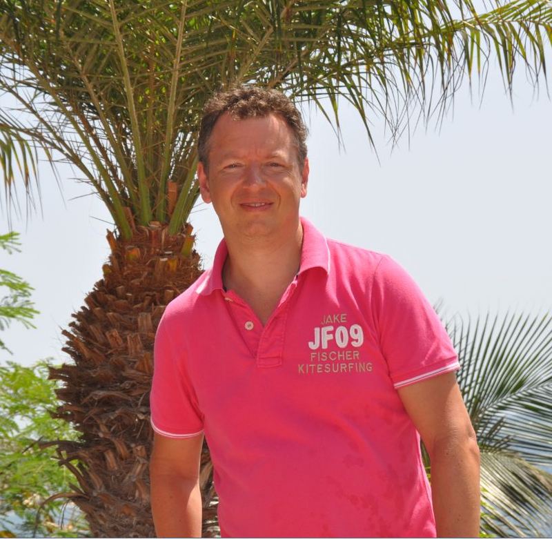 Date this voluptuous Belgium man DAnny4y2 from Antwerp BE78