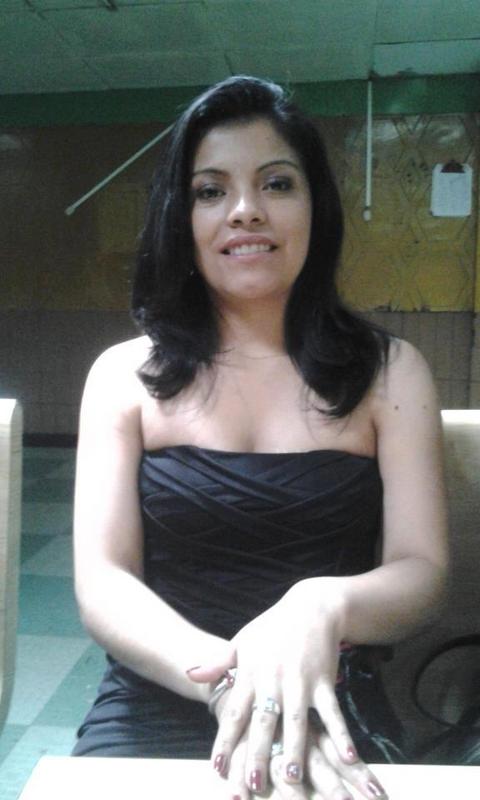 Date this happy Colombia girl Deicy from Colombia CO9968
