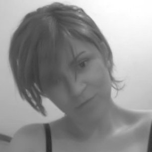 Date this fun Belgium girl Lyne from Brussels BE79