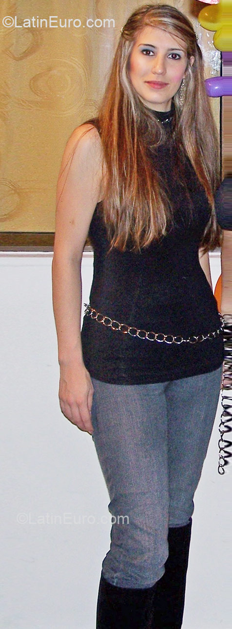 Date this exotic Colombia girl Karen from Medellin CO10045