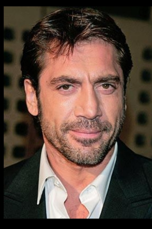 Date this tall Canada man Mayor400 from Toronto CA500