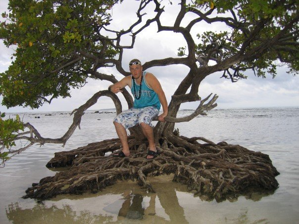 Date this gorgeous United States man Nicholas80 from Miami US12865