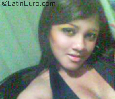 Date this cute Colombia girl Vanesa from Cali CO10169