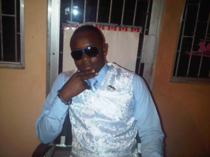 Date this delightful United States man Deanion from Reading US12885