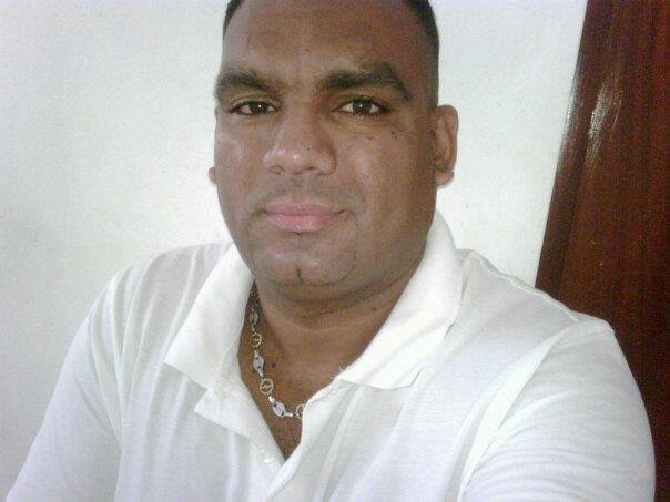 Date this sultry Dominican Republic man Yunior23 from Santiago DO11042