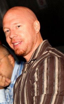 Date this tall Cayman Islands man ByronG from Georgetown KY12