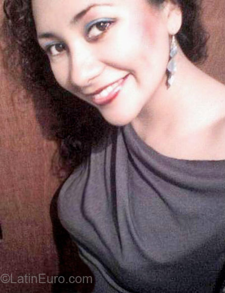 Date this stunning Peru girl Karol from Lima PE590